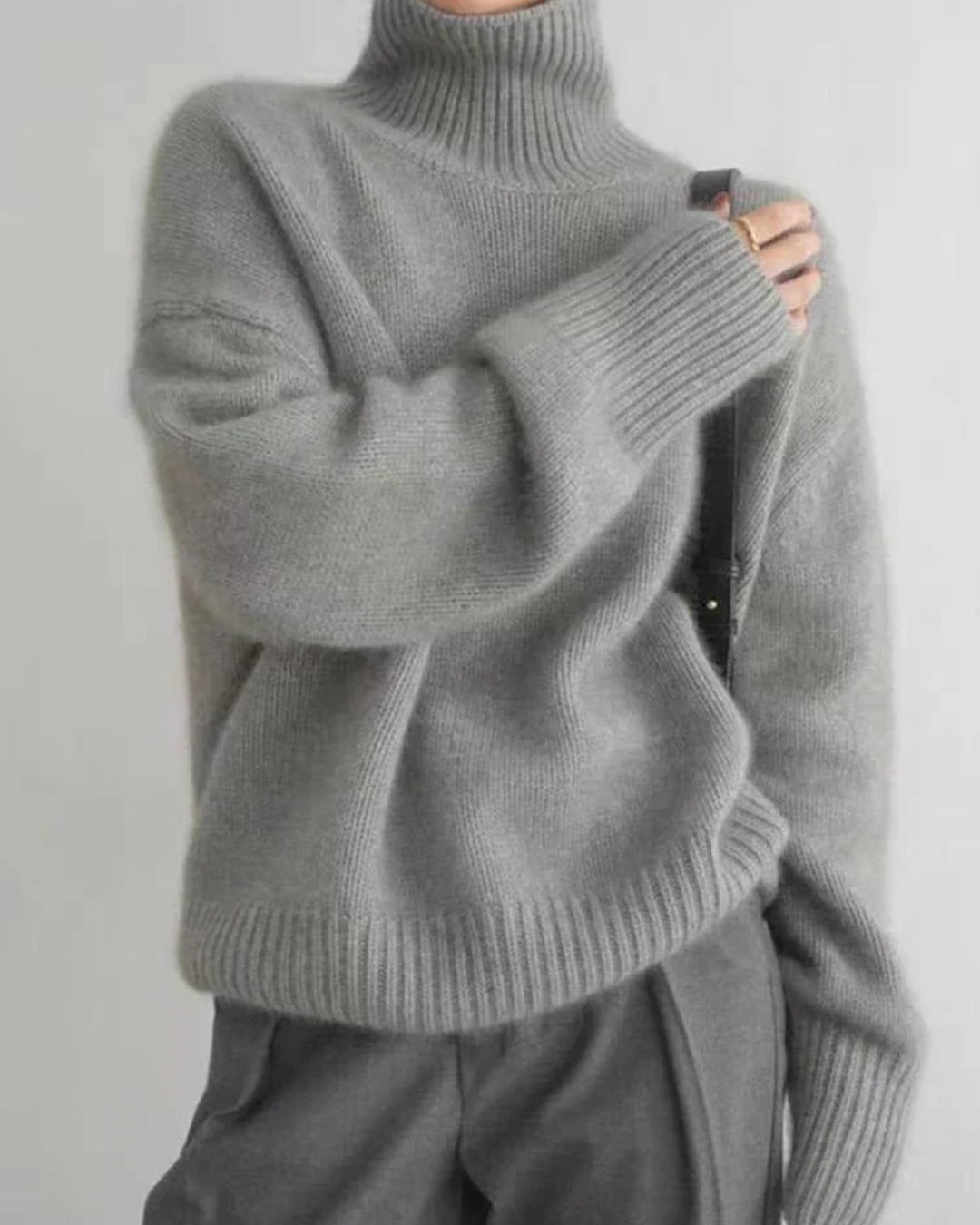 Helen | Relaxed Turtleneck Sweater