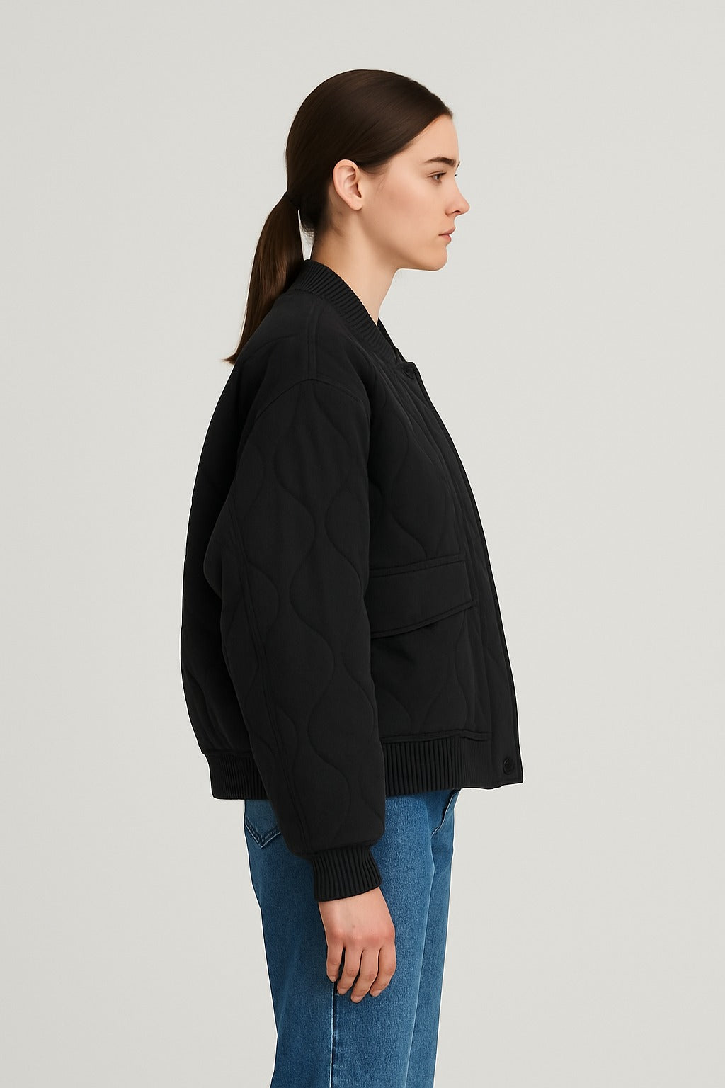 Oversized Women’s Bomber Jacket – Transitional Zip-Up Jacket