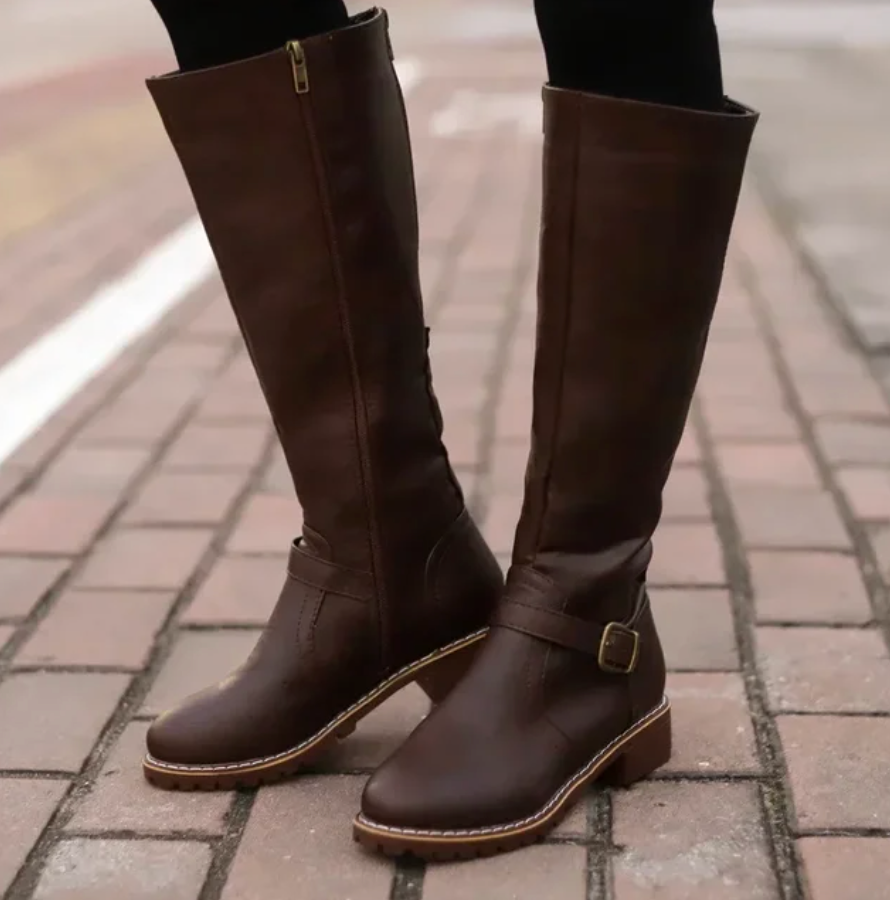 Trendy Women's Boots - Emma