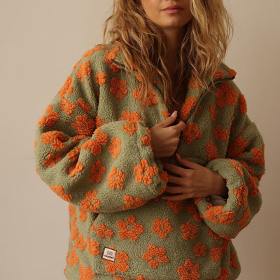 Daisy™ Fleece Warm Bloom