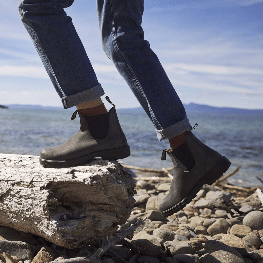 Mason | Men’s Leather Chelsea Boots with Pull Loop