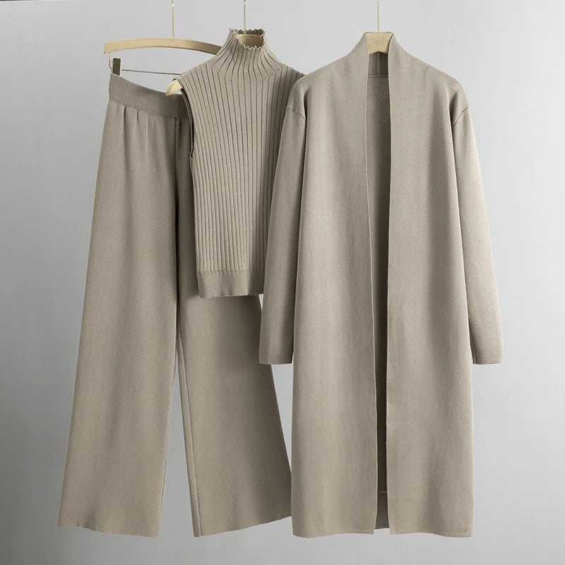 Diana | North™ Three-Piece Knit Lounge Set