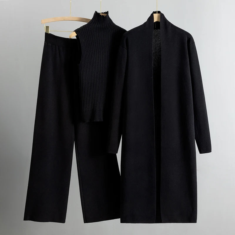 Diana | North™ Three-Piece Knit Lounge Set